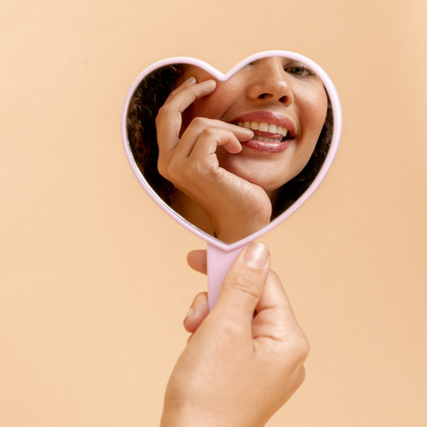 Heart-Shaped Mirror – No Mo-Stache